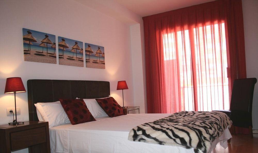 Alcam Badalona Playa Norte Exterior foto